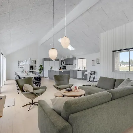 Holiday Ansa - 4km From The Sea By Interhome Semesterbostad *